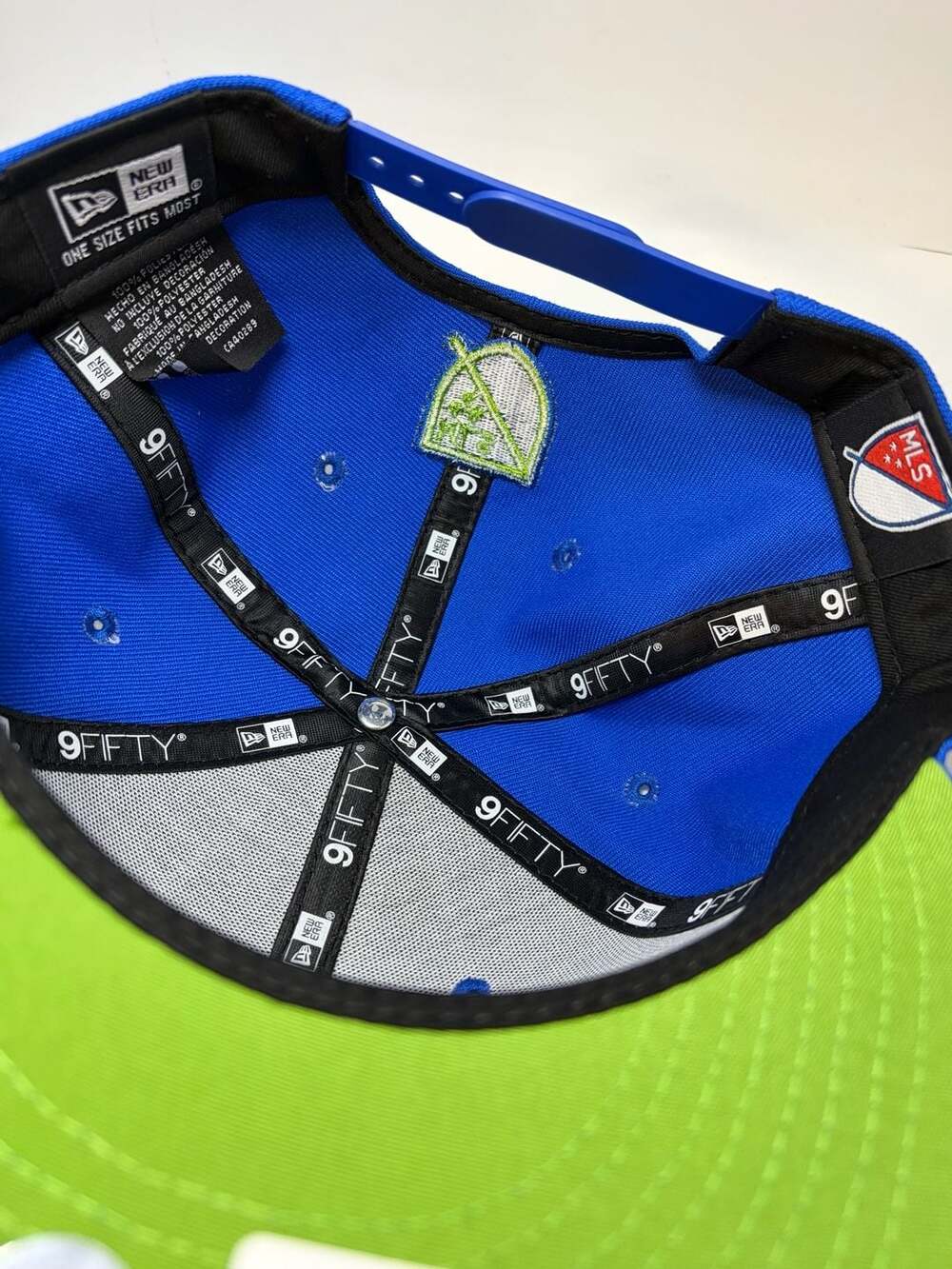 New Era Seattle Sounders FC 9FIFTY Snapback Hat Blue - Picture 8 of 10